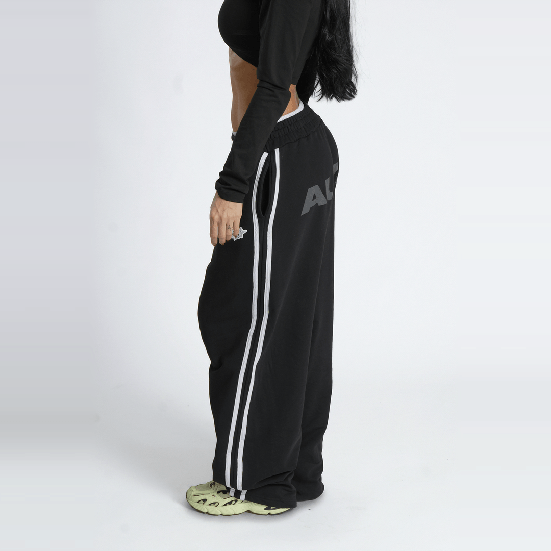 AURUM TIMELESS TIMLESS SUDADERA LOOSE FIT NEGRA