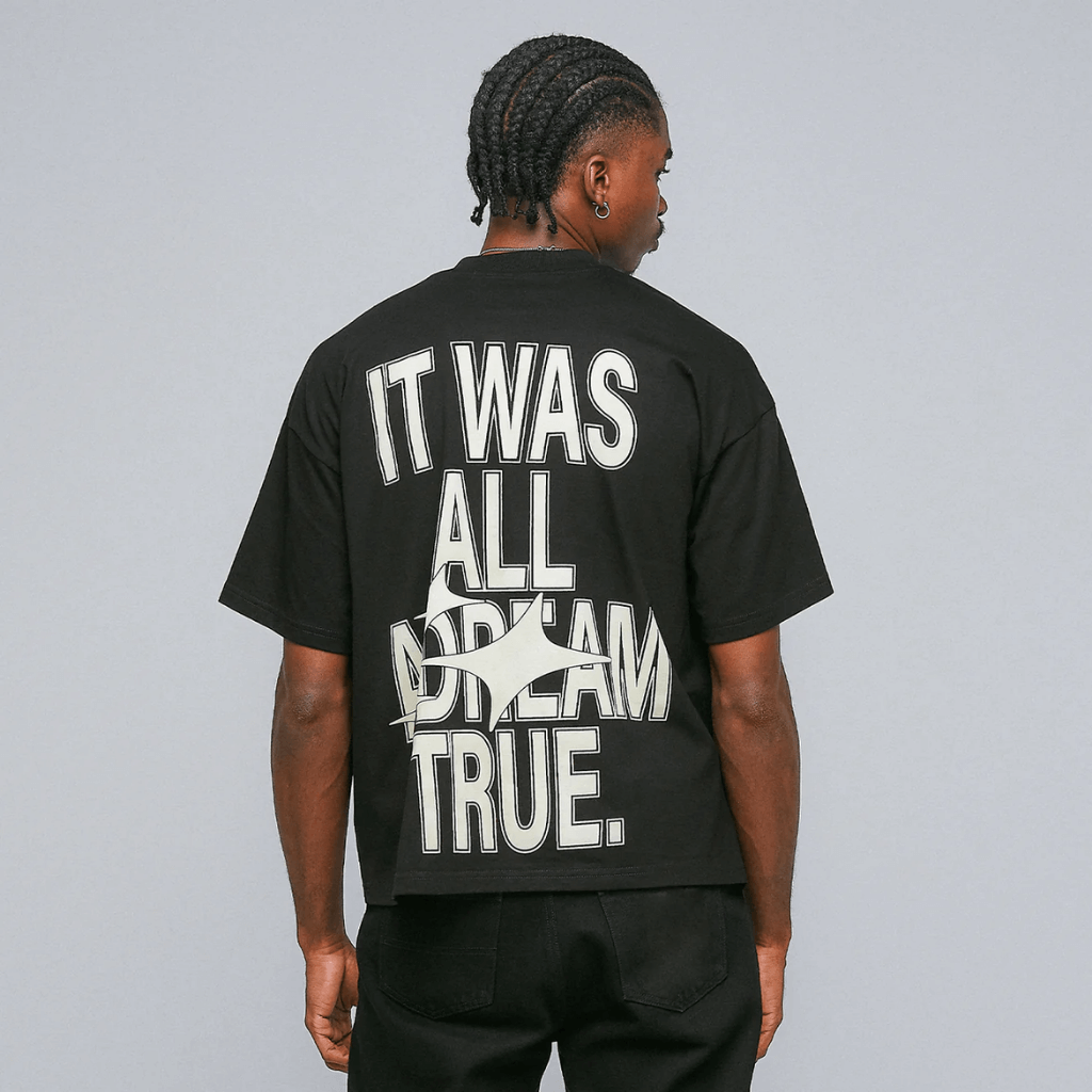 TRUE DREAMS CAMISETA BOXY NEGRA