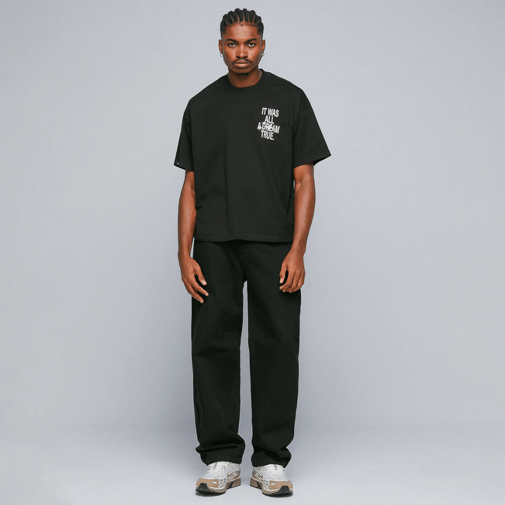 TRUE DREAMS CAMISETA BOXY NEGRA