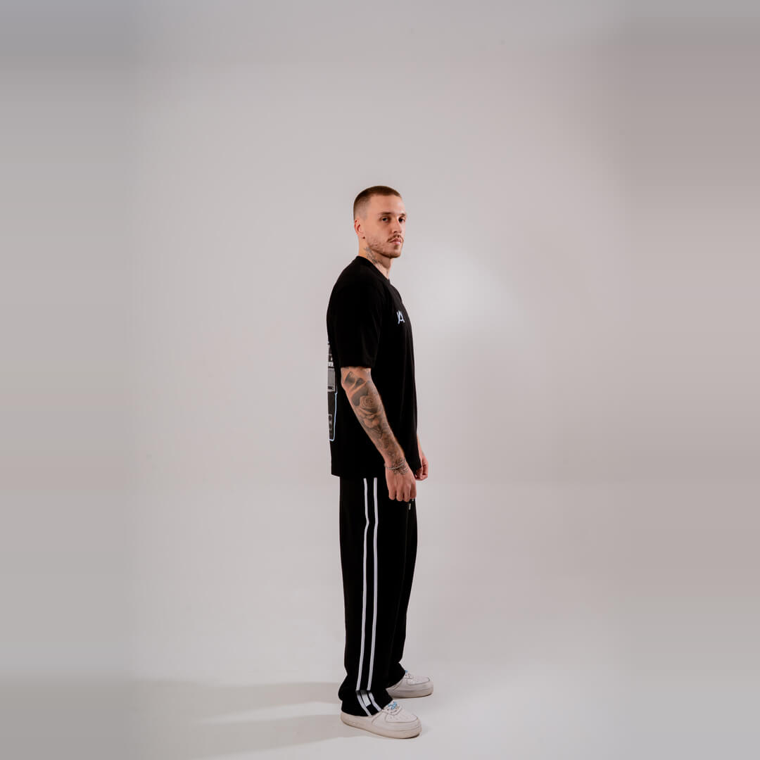 AURUM TIMELESS TIME SPEAKS CAMISETA SEMIOVERSIZED NEGRA