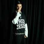 SINNERS FREE JESUS CAMISETA OVERSIZE NEGRA
