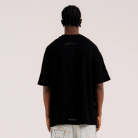 AURUM STARS I AURUM BLACK ON BLACK LINE CAMISETA OVERSIZED NEGRA