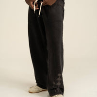 AP CROWN FIAT LUX PERPETUA JOGGER OVERSIZE NEGRO