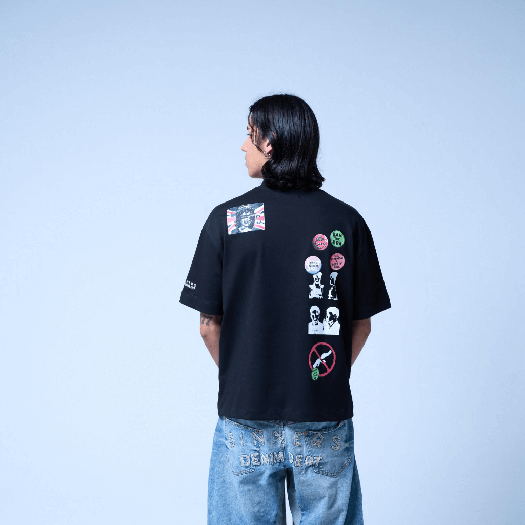 SINNERS STAMPS CAMISETA OVERSIZED NEGRA