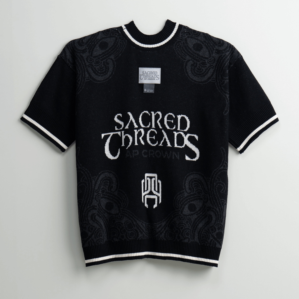 AP CROWN HILOS SAGRADOS ZOHA CAMISETA REGULAR NEGRA