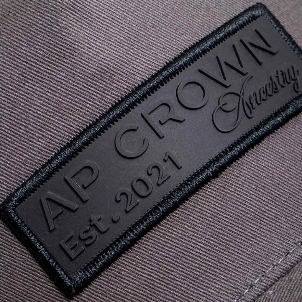 AP CROWN GODS LANGUAGE ENTI GREY GORRA AJUSTABLE GRIS