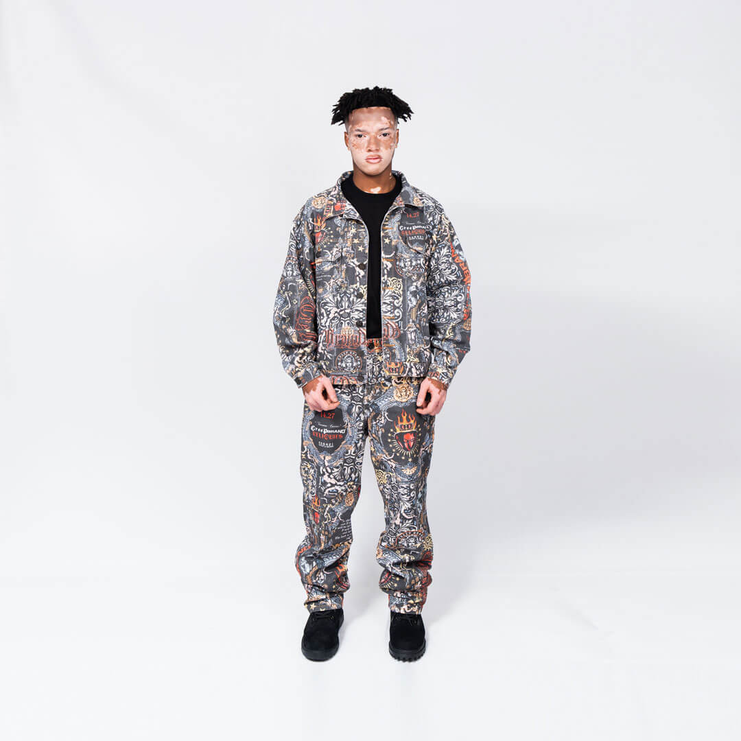 CREEP BRAND RELIQUIES PANTALON DENIM ESTAMPADO