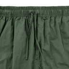 TRUE PARACHUTE BERMUDA SHORTS VERDES