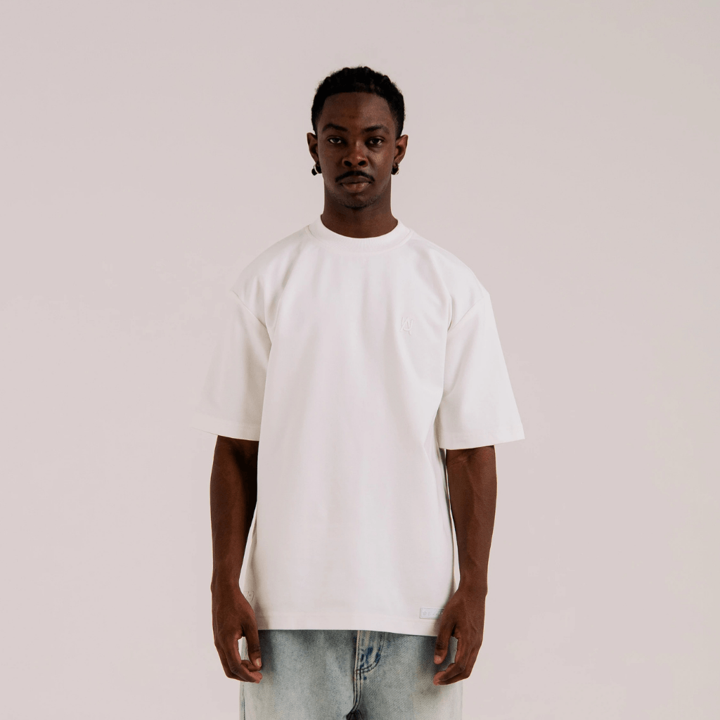 AURUM STARS I AURUM LINE WHITE CAMISETA OVERSIZED BLANCA