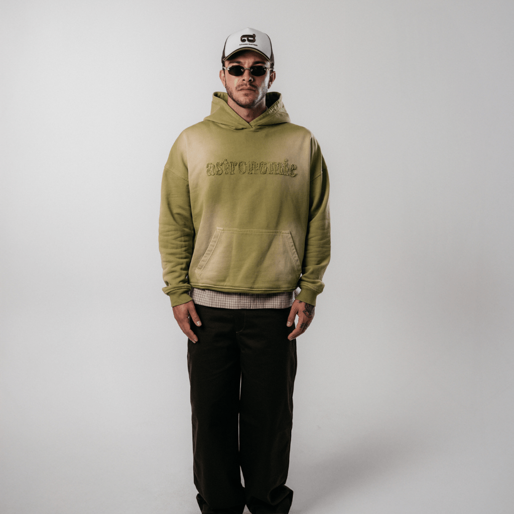 ASTRONOMIC CAN I GET A RIDE? WILD RIDE BUZO OVERSIZED VERDE