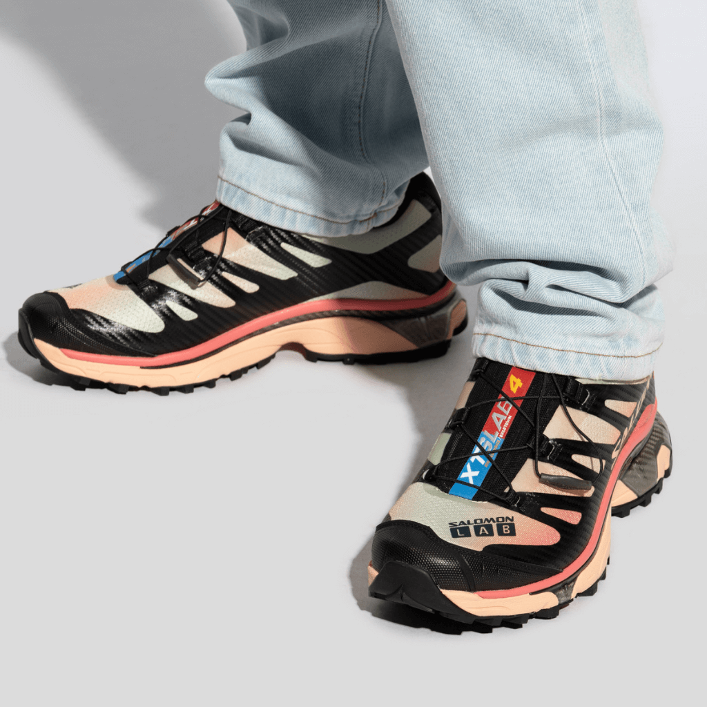 TENIS MUJER SALOMON XT-4 OG "AURORA BOREALIS" ROJOS