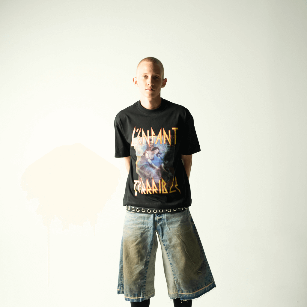 SINNERS FREE JESUS L'ENFANT TERRIBLE CAMISETA OVERSIZE NEGRA