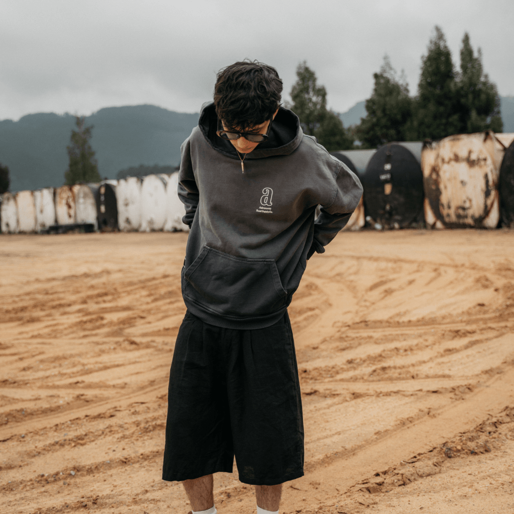 ASTRONOMIC CAN I GET A RIDE? ROAD SUPPLY BUZO OVERSIZED GRIS