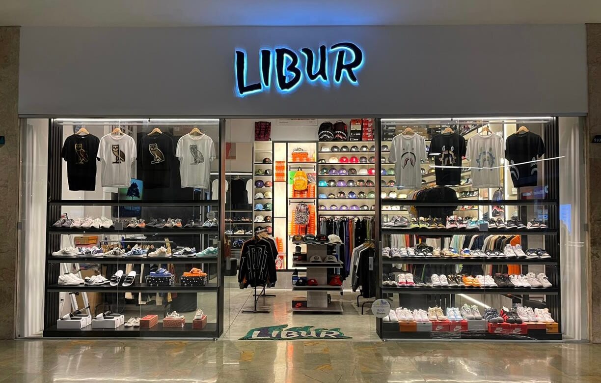 Tienda de Ropa Streetwear y Tenis 1 en Colombia Libur