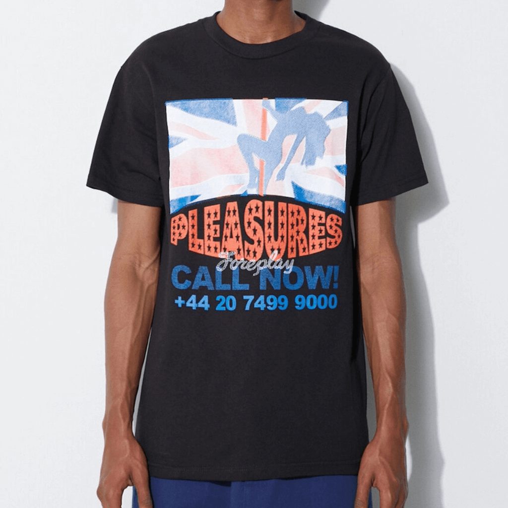 PLEASURES CALL NOW CAMISETA NEGRA