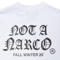 SINNERS NOT A NARCO FW25 CAMISETA BOXY BLANCA