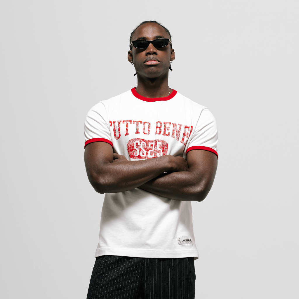 MONOIC TUTTO BENE I CAMISETA TUTTO BENNE RINGER FIT BLANCO HUESO