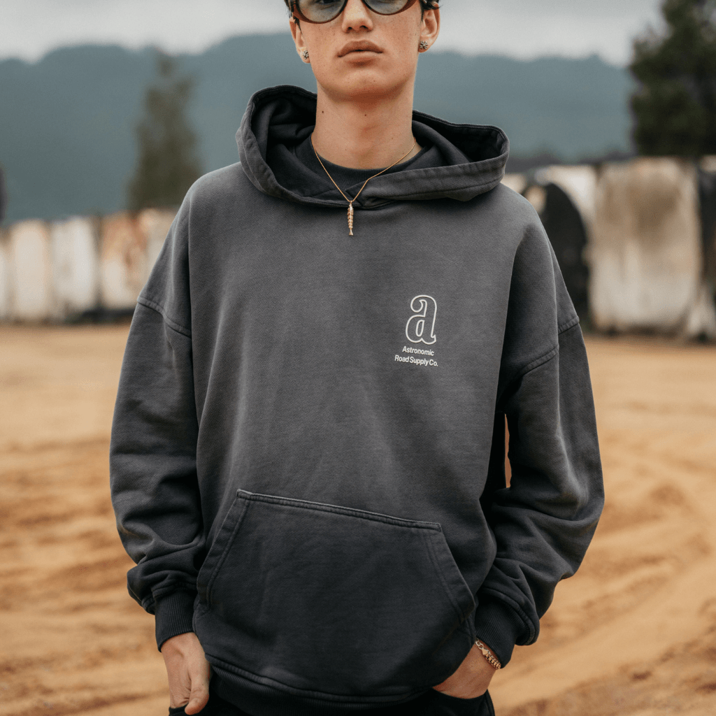 ASTRONOMIC CAN I GET A RIDE? ROAD SUPPLY BUZO OVERSIZED GRIS