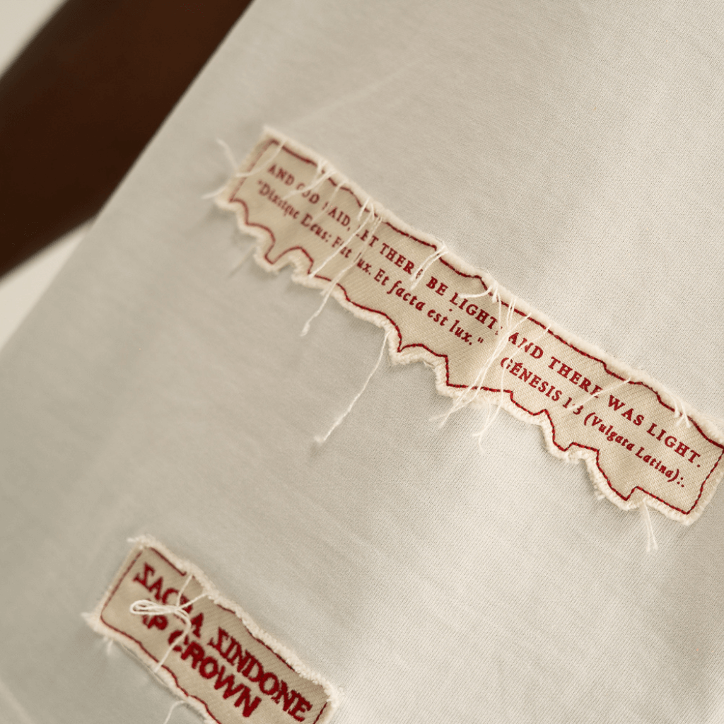 AP CROWN FIAT LUX RUBRA LUNETH CAMISETA OVERSIZE BEIGE