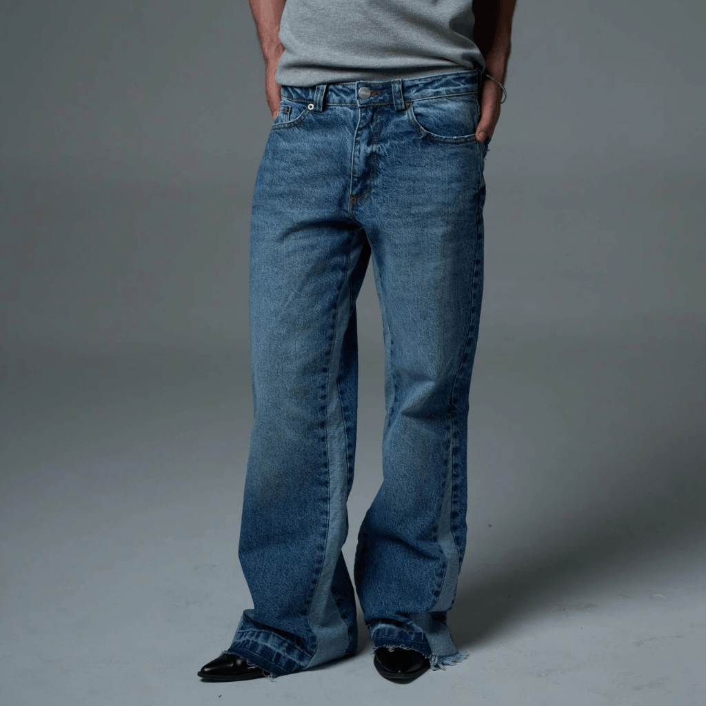 SINNERS EMBROIREDED FLARED JEANS