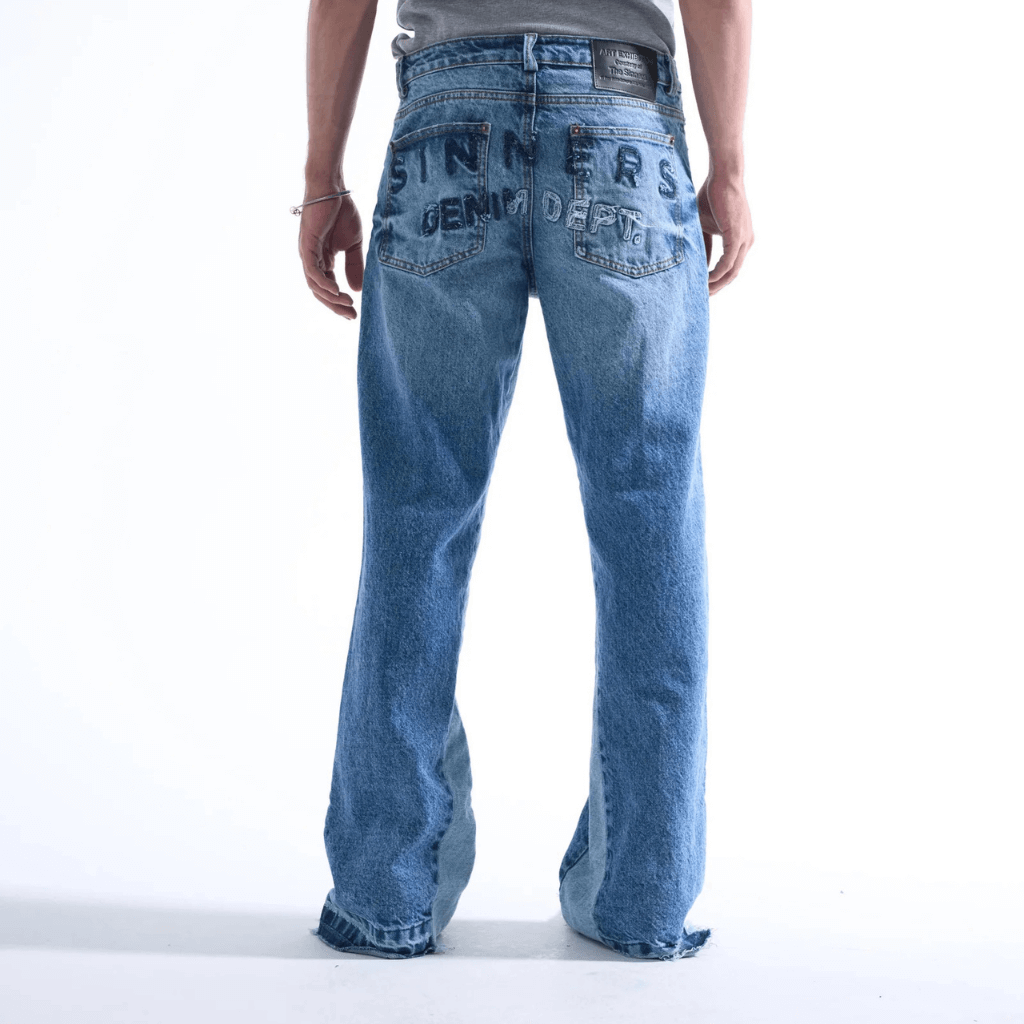 SINNERS EMBROIREDED FLARED JEANS