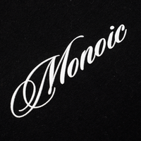 MONOIC TUTTO BENE 2 CAMISETA BOXY FIT MILANO NEGRO OSCURO