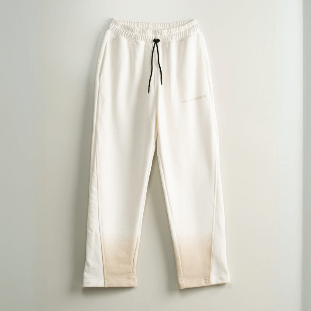 AP CROWN HIDDEN DEPTHS WAVE PANTALON JOGGER REGULAR FIT BEIGE