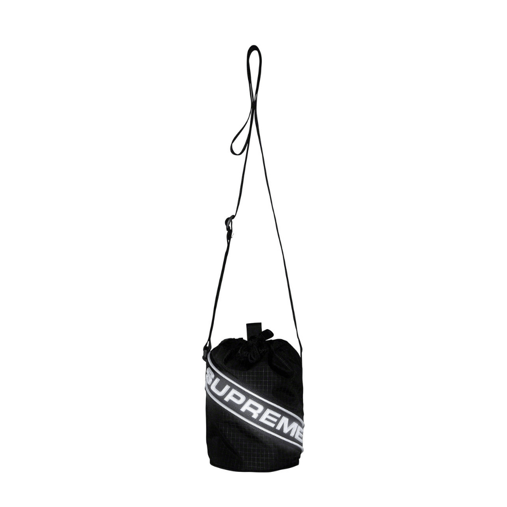 SUPREME BOLSO DE CARGADERA PEQUEÑO NEGRO