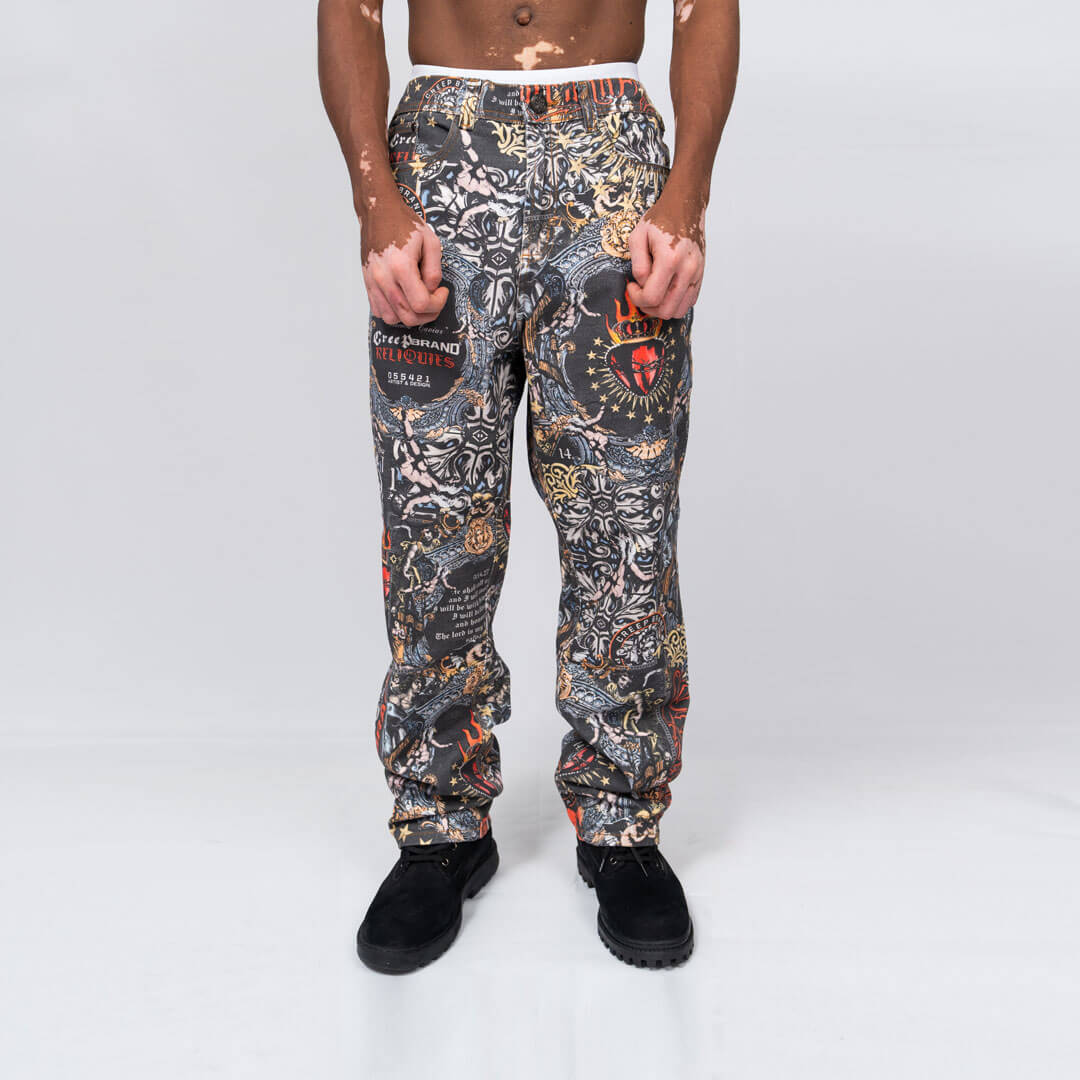 CREEP BRAND RELIQUIES PANTALON DENIM ESTAMPADO