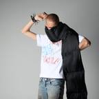 SINNERS FREE JESUS L'ENFANT MONOGRAM CAMISETA OVERSIZE BLANCA