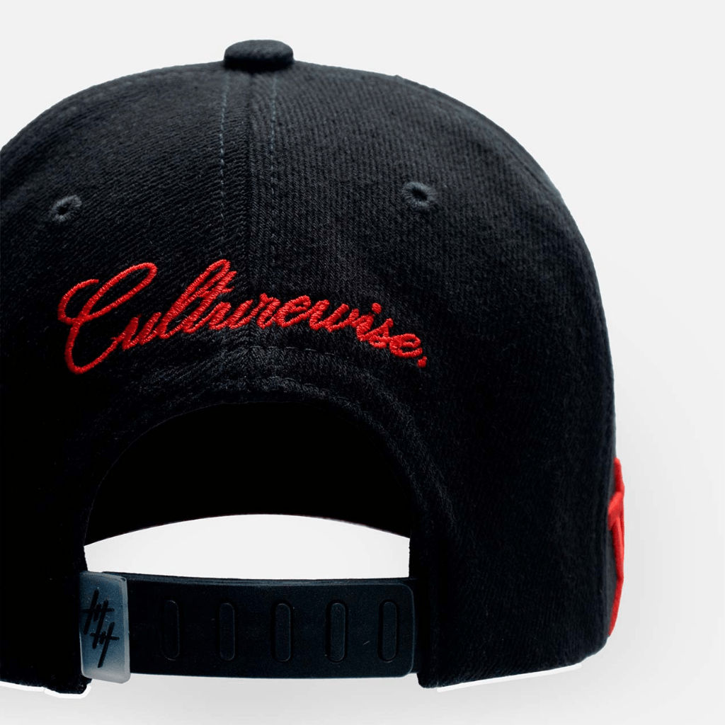CULTURE WISE KONBINI GORRA AJUSTABLE NEGRA ROJO JAPAN