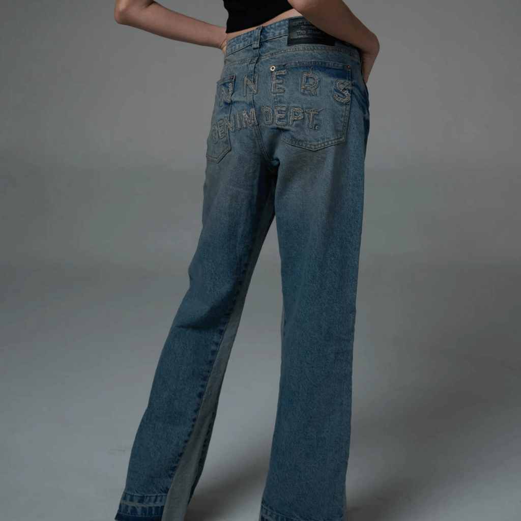 SINNERS DIRTY FLARED JEANS