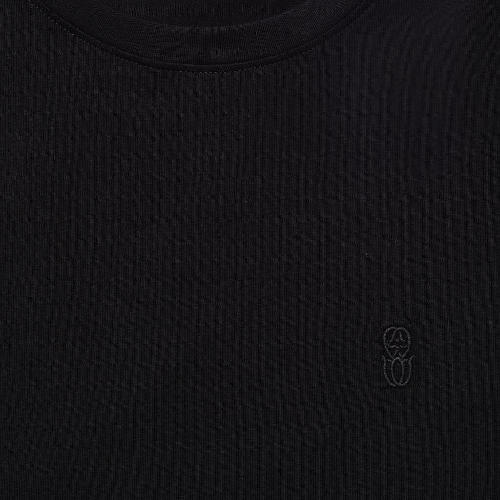 SINNERS PRIMAVERA 26 MONOGRAM CAMISETA SLIM NEGRA