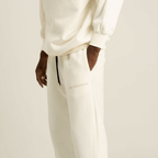 AP CROWN HIDDEN DEPTHS WAVE PANTALON JOGGER REGULAR FIT BEIGE