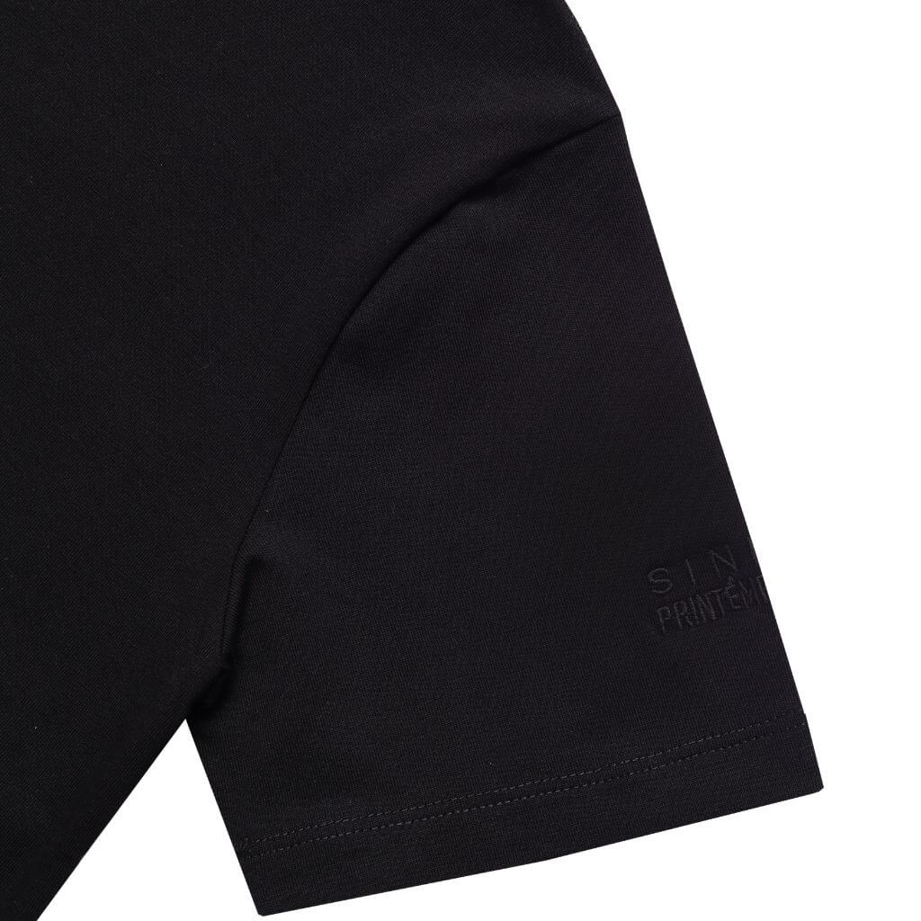 SINNERS PRIMAVERA 26 MONOGRAM CAMISETA SLIM NEGRA