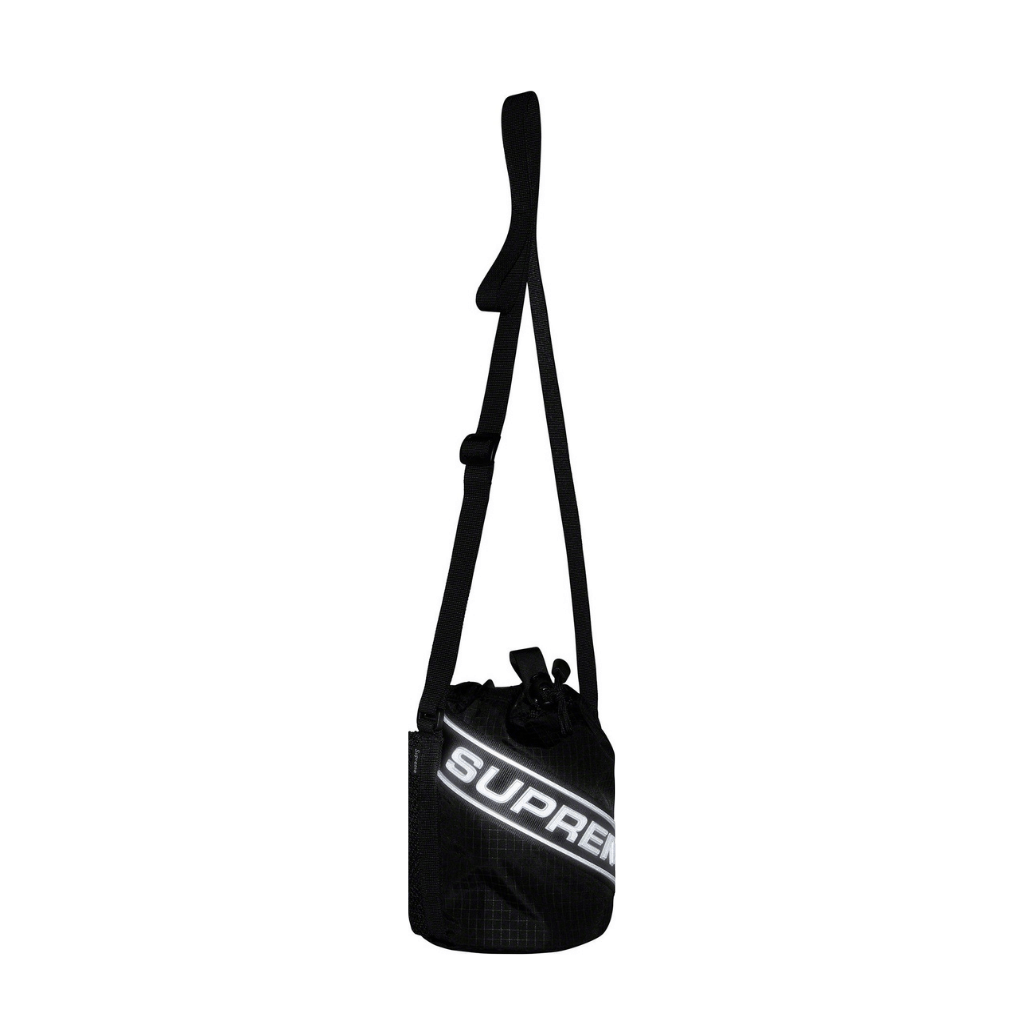 SUPREME BOLSO DE CARGADERA PEQUEÑO NEGRO