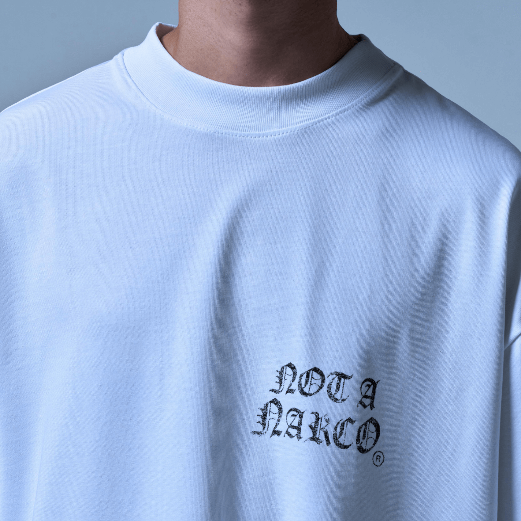 SINNERS NOT A NARCO FW25 CAMISETA BOXY BLANCA