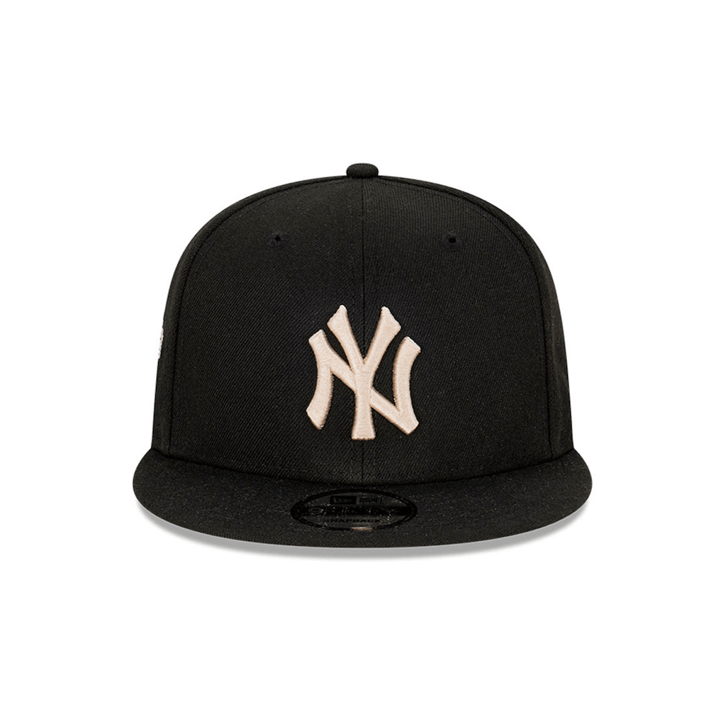 NEW ERA 9FIFTY MLB NEW YORK YANKEES BLACK STONE 1981 WS GORRA AJUSTABLE NEGRA