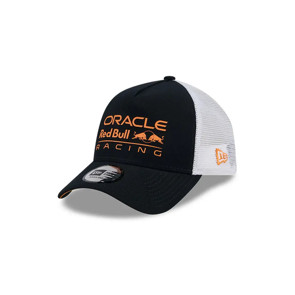 NEW ERA 9FORTY F1 RED BULL RED BULL F1 SP25 GORRA TRUCKER AJUSTABLE AZUL