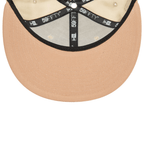 NEW ERA 59FIFTY MLB NEW YORK YANKEES SIDE PATCH GORRA CERRADA BEIGE