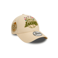 NEW ERA 9FORTY NBA LOS ANGELES LAKERS FLOWER ICON COLLECTION GORRA AJUSTABLE BEIGE