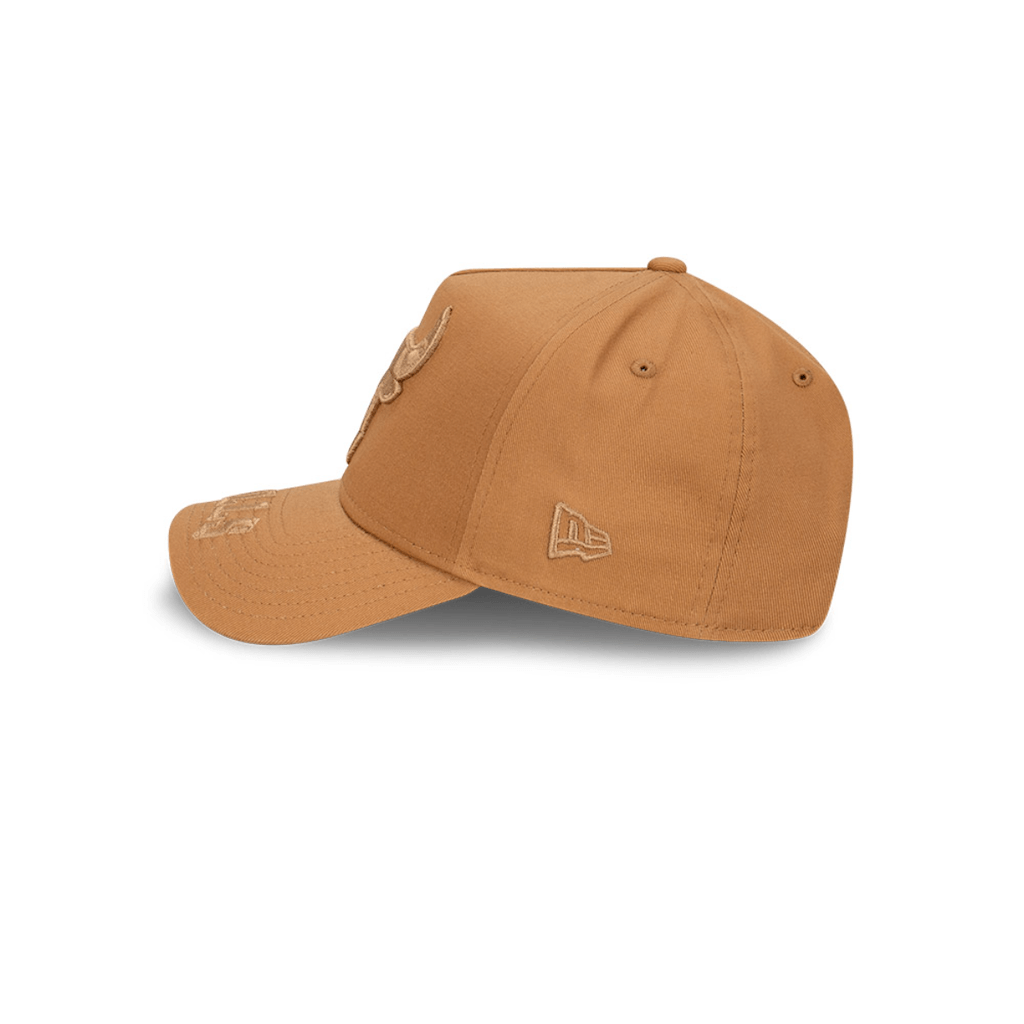 NEW ERA 9FORTY MLB CHICAGO BULLS TONAL GORRA AJUSTABLE BEIGE