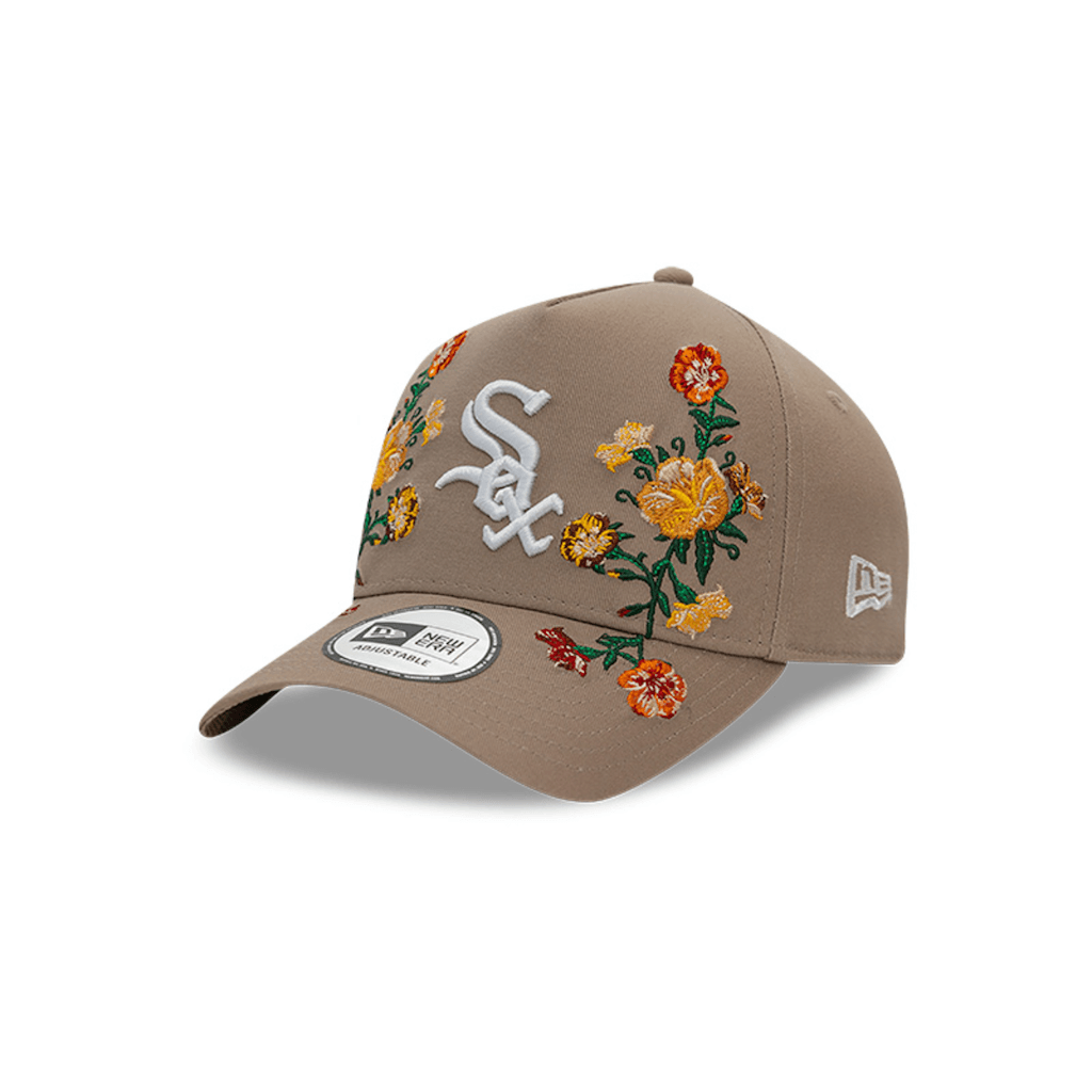 NEW ERA 9FORTY E FRAME MLB CHICAGO WHITE SOX FLORAL FRONT COLLECTION GORRA AJUSTABLE CAFÉ