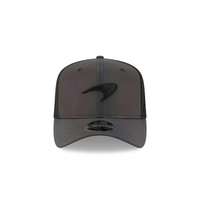 NEW ERA 9FIFTY FORMULA 1 MCLAREN END OF SEASON COLLECTION GORRA CERRADA NEGRA