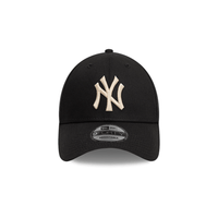 NEW ERA 9FORTY MLB NEW YORK YANKEES LEAGUE ESSENTIALS GORRA AJUSTABLE NEGRO