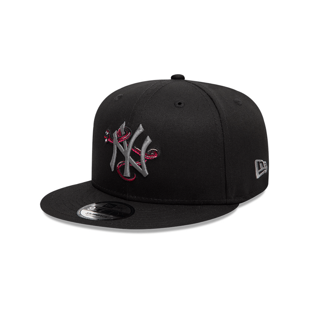 NEW ERA 9FIFTY MLB NEW YORK YANKEES SNAKE ICON GORRA AJUSTABLE NEGRA