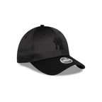 NEW ERA 9FORTY MLB NEW YORK YANKEES SATIN GORRA AJUSTABLE NEGRA