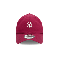 NEW ERA 9TWENTY MLB NEW YORK YANKEES MINI WASHED GORRA SIN ESTRUCTURA AJUSTABLE ROJA