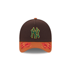NEW ERA 9FORTY MLB NEW YORK YANKEES FALL FOLIAGE GORRA AJUSTABLE CAFÉ
