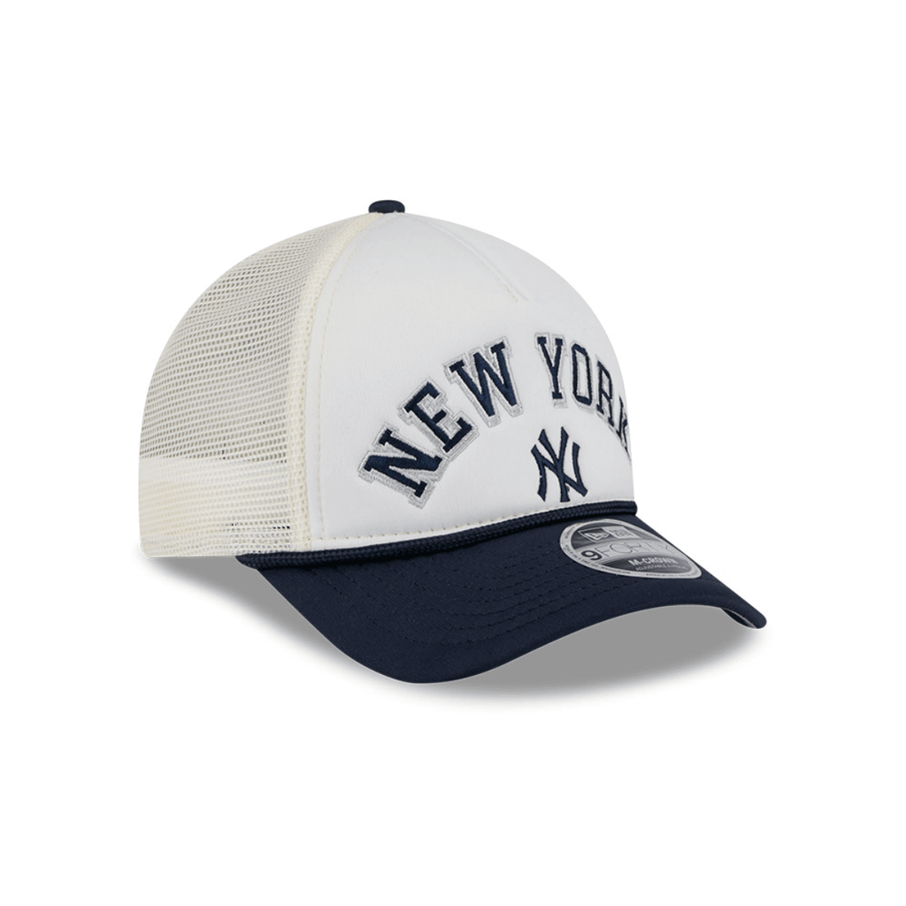 NEW ERA 9FORTY M-CROWN MLB NEW YORK YANKEES GAME DAY GORRA CAMIONERA AJUSTABLE AZUL NAVY
